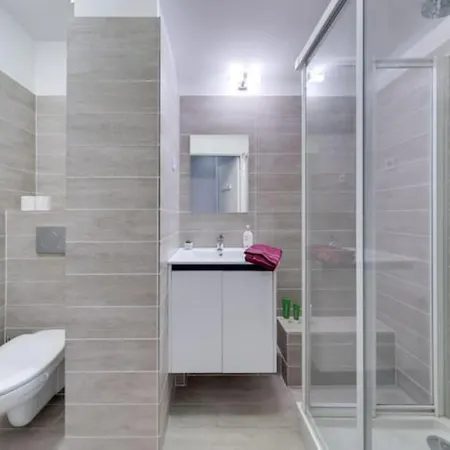 Studio Recent, Climatise, Monaco Et Gare A Pied Apartment